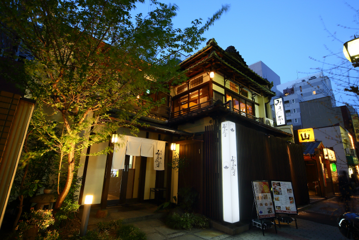 築100年の老舗旅館